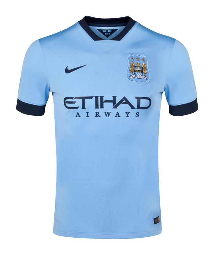 Primera equipación de Man City 14-15