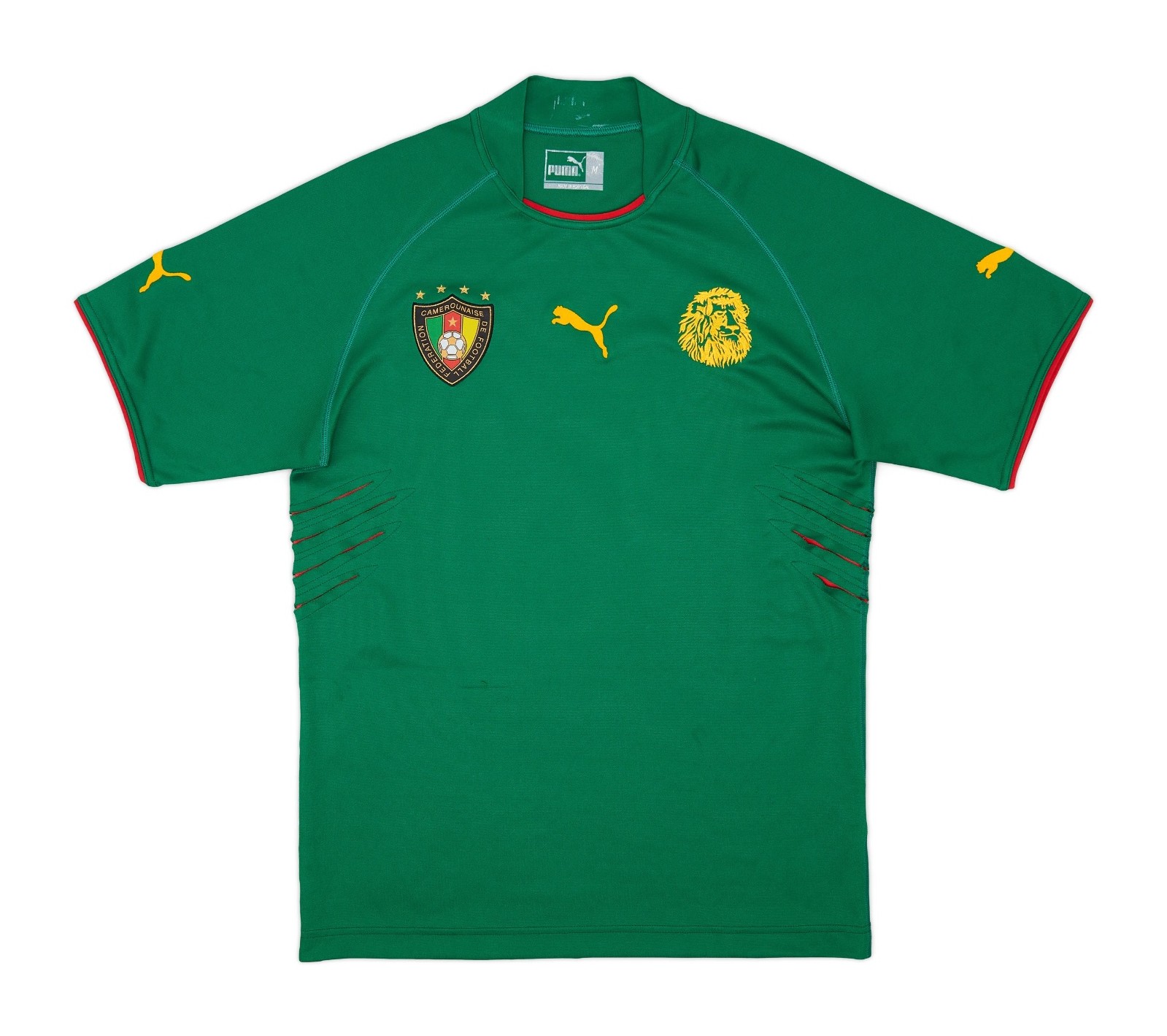 Primera equipación de Camerún 2004