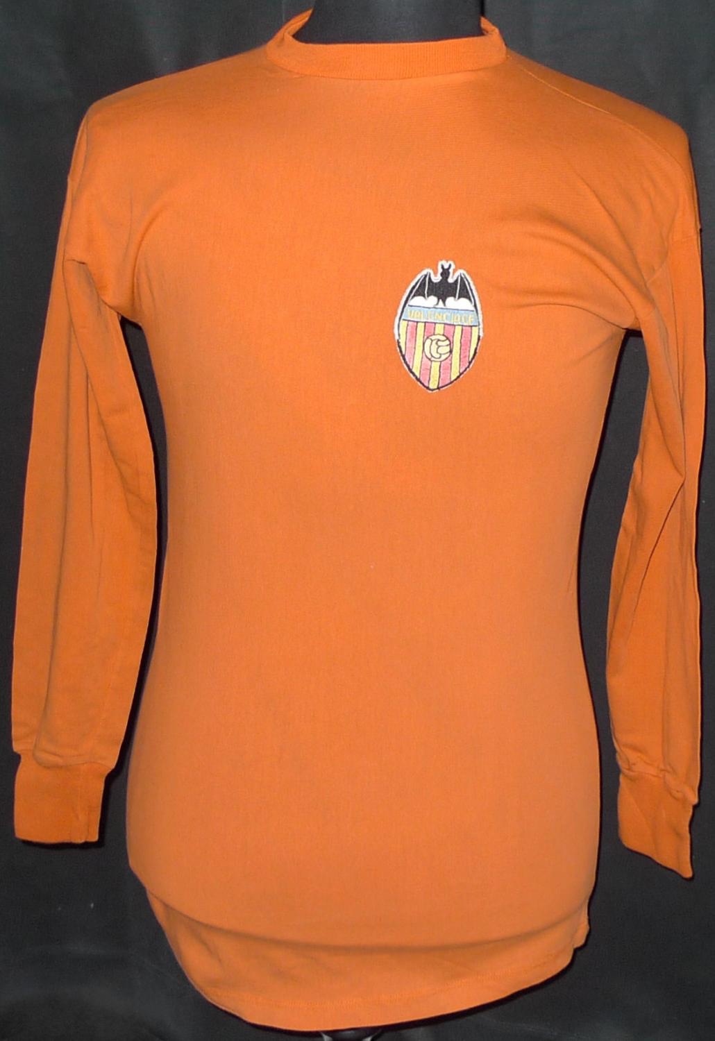 Segunda equipación de Valencia 73-74