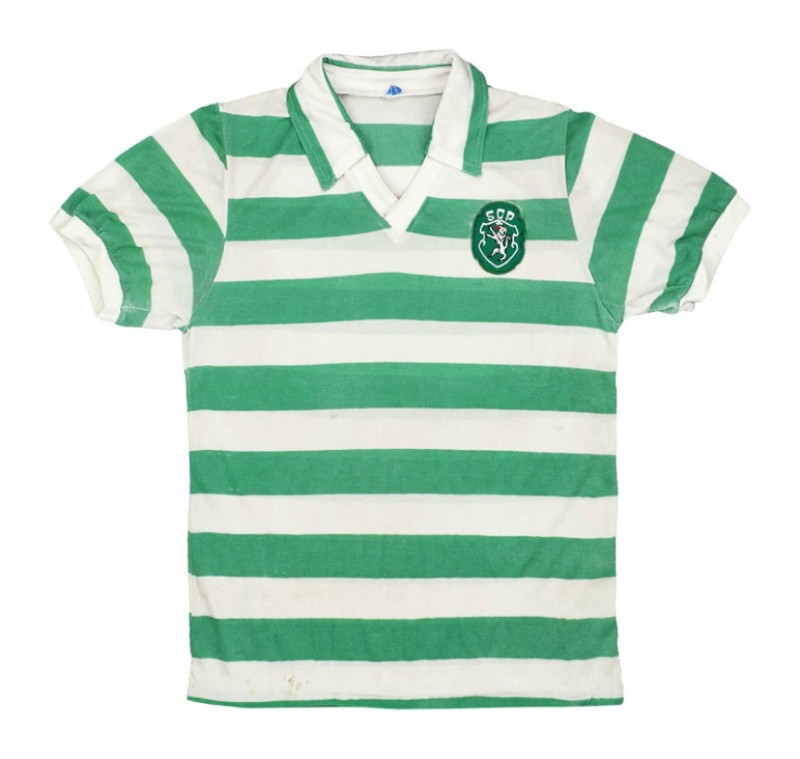 Primera equipación de Sporting de Portugal 83-84