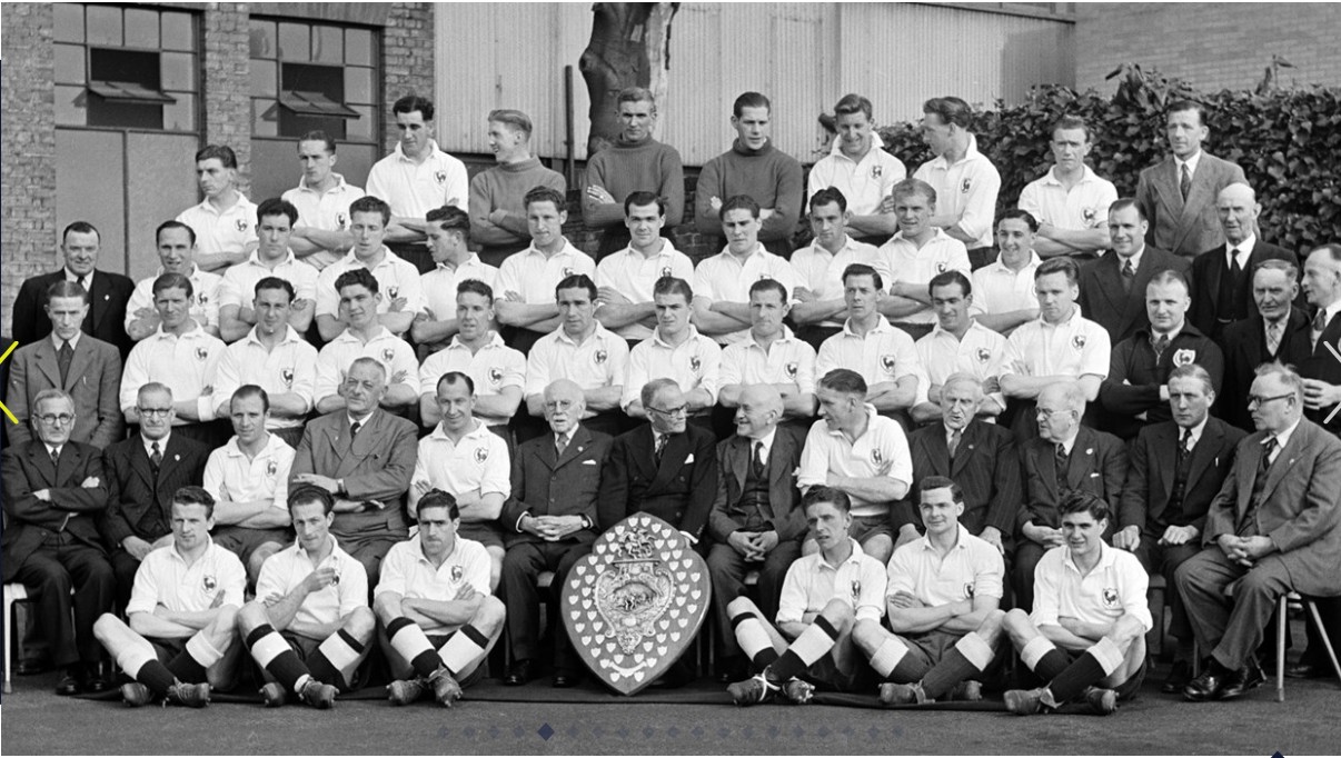 Primera equipación de Tottenham 1949-50