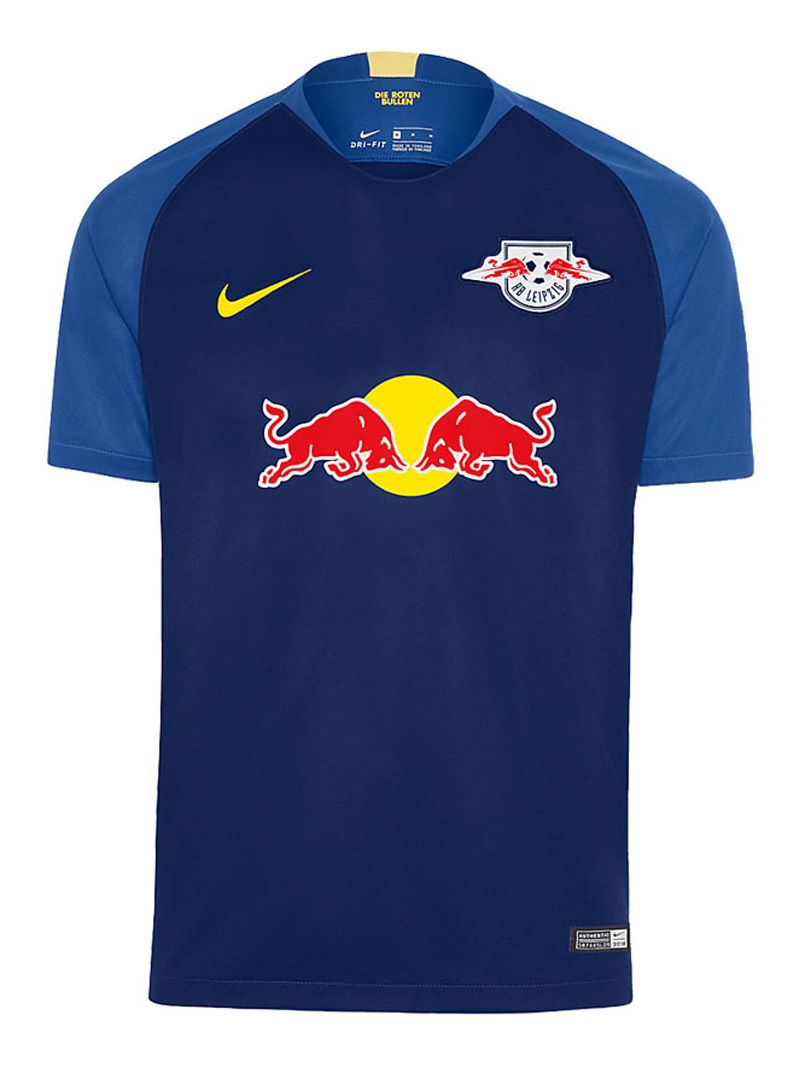 Segunda equipación de Leipzig 18-19