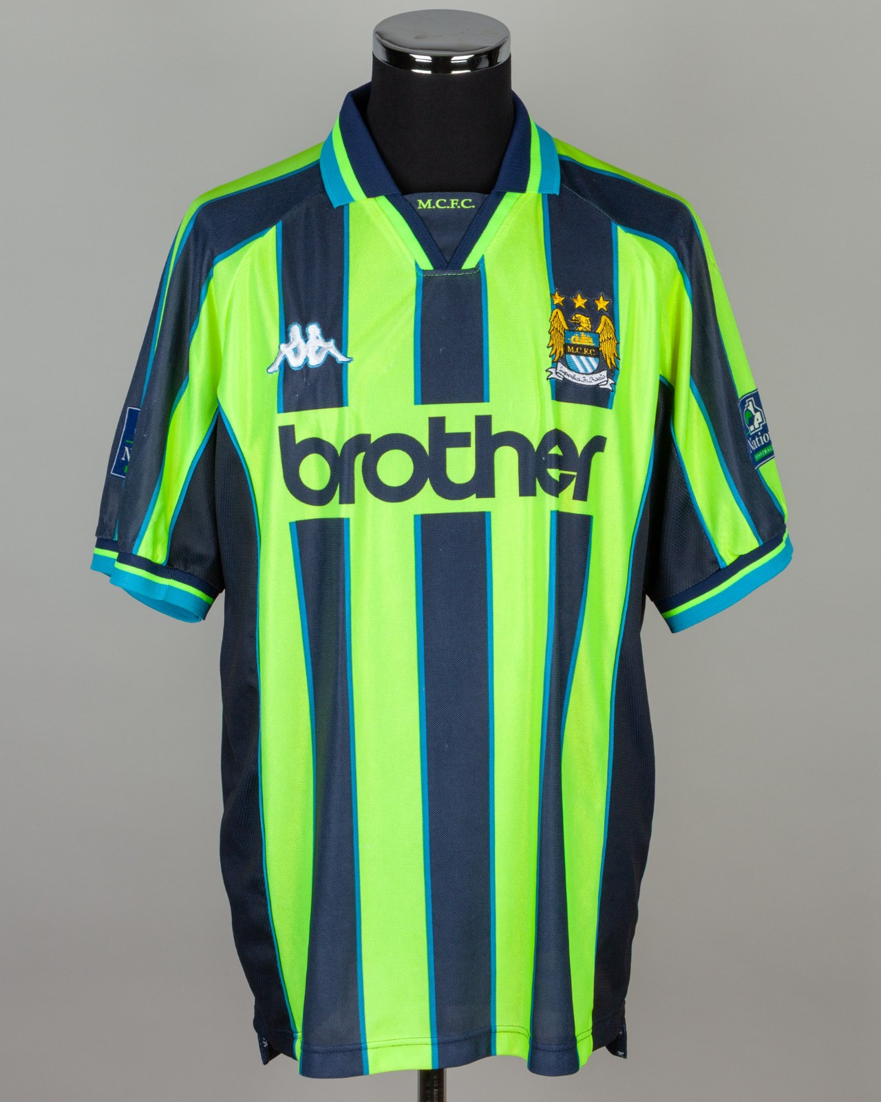 Segunda equipación de Man City 98-99