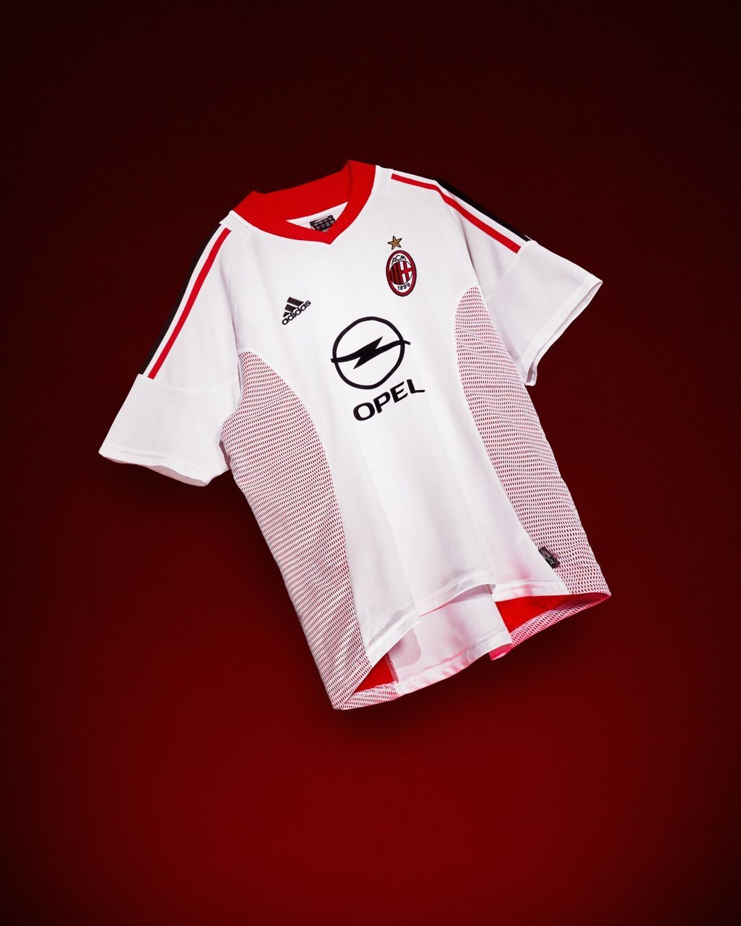 AC Milan 02-03 Visitante 2