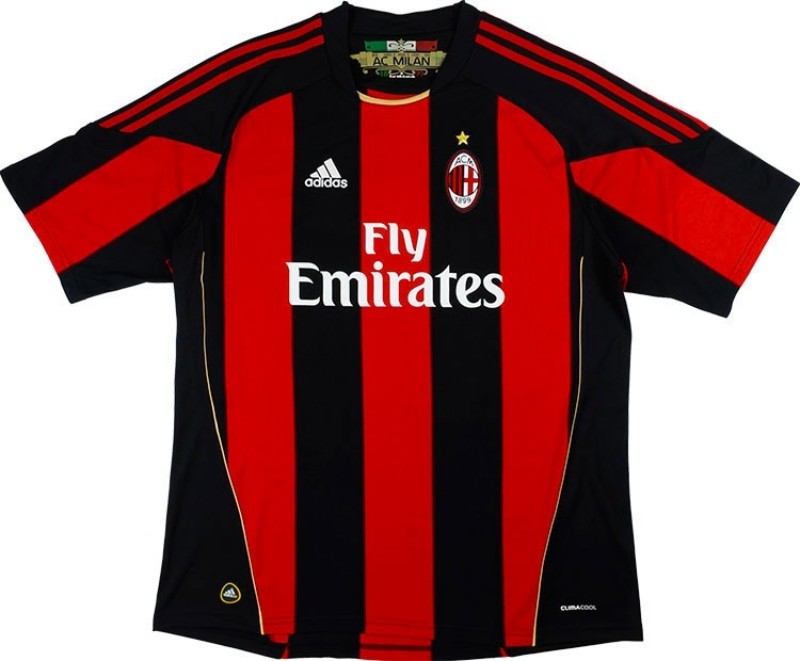 AC Milan 10-11 Local 2