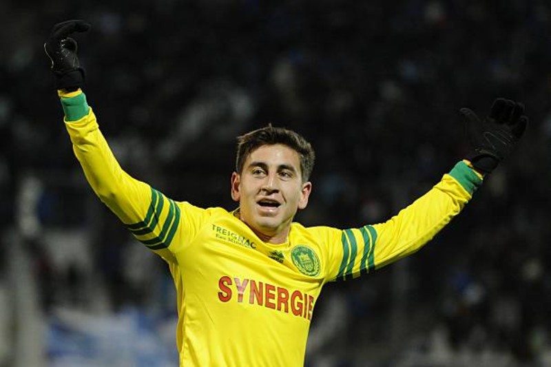 Primera equipación de Nantes 13-14
