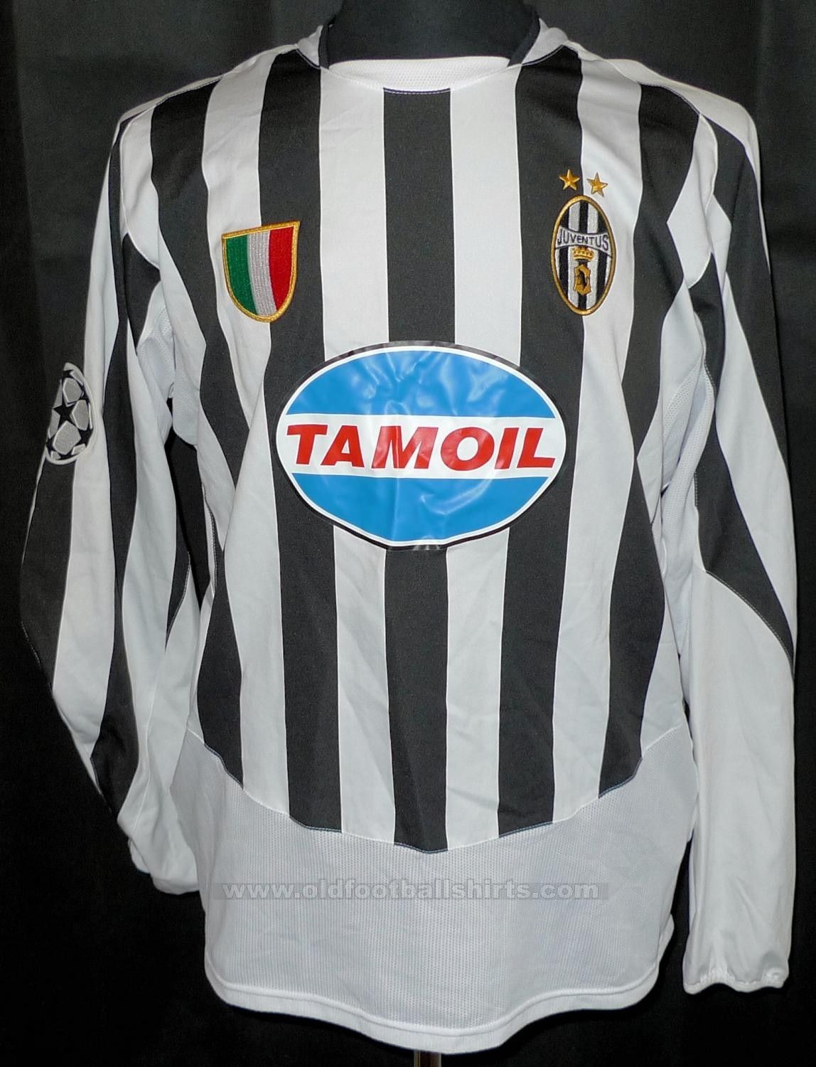 Equipación especial de Juventus 03-04