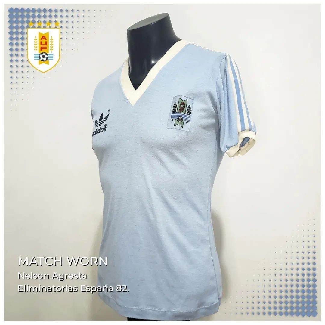 Primera equipación de Uruguay 1982