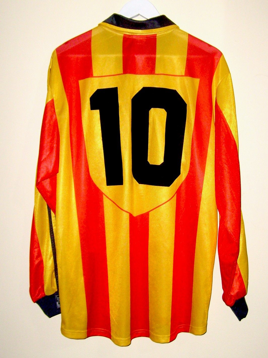 Galatasaray 99-00 Local 2