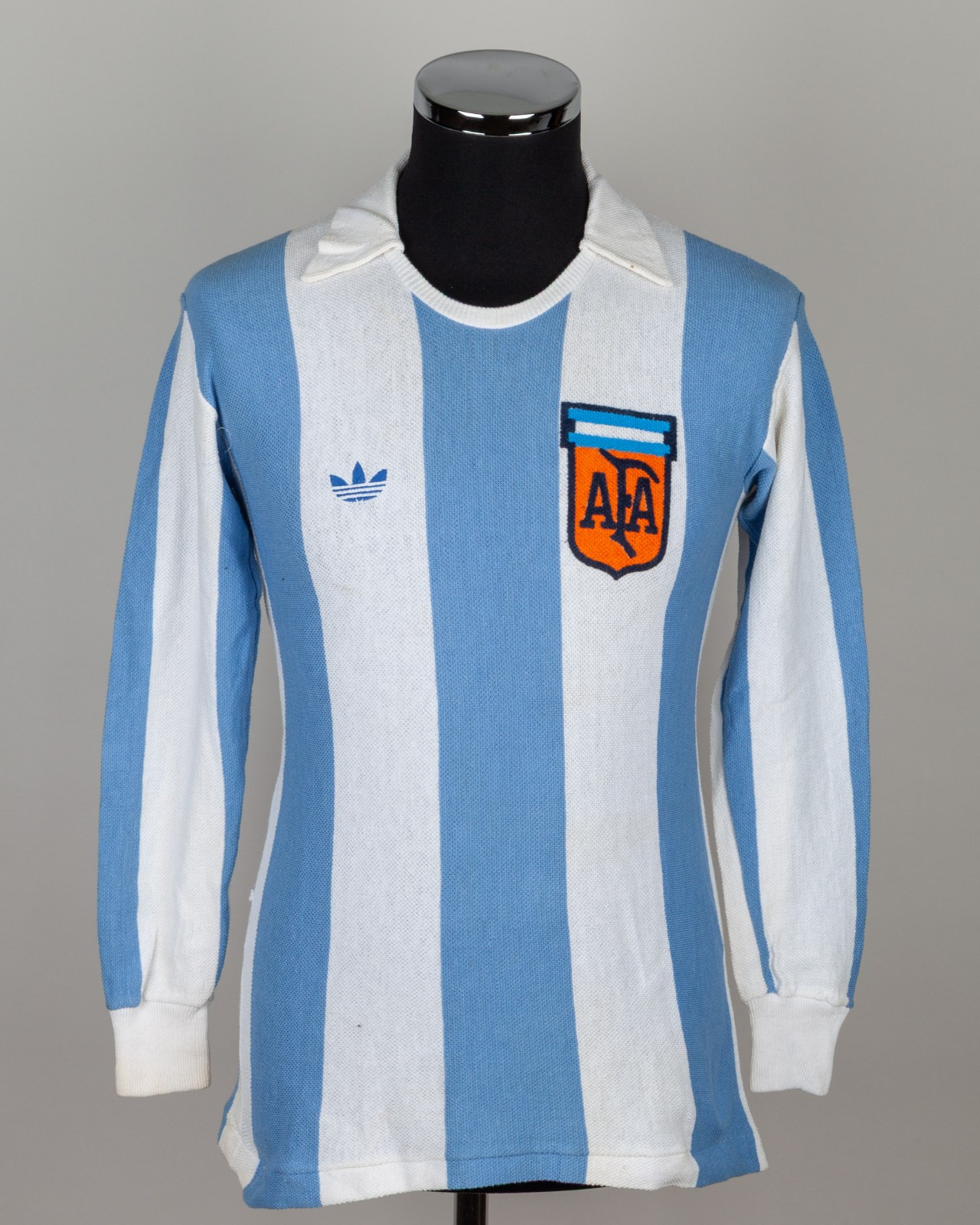 Primera equipación de Argentina 1977