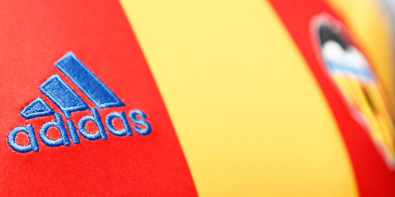 Valencia CF 15-16 Visitante 2
