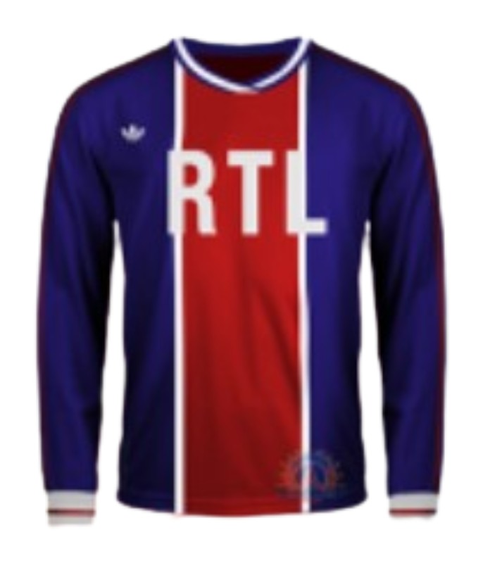 Primera equipación de Paris Saint-Germain 80-81