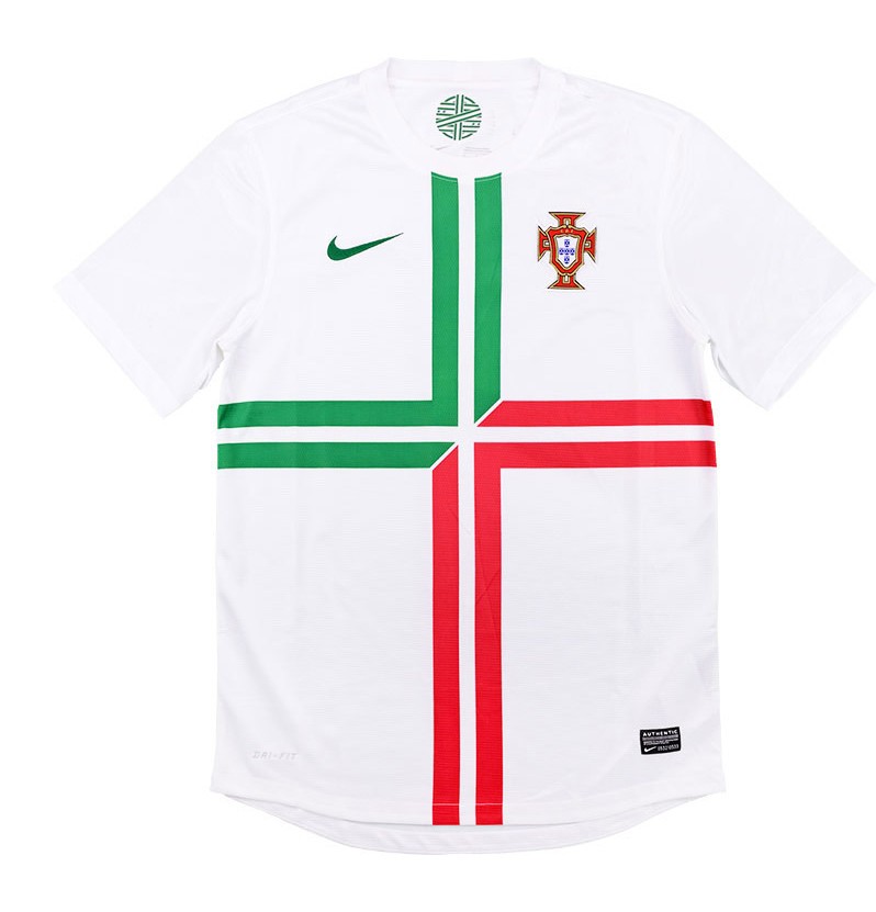 Segunda equipación de Portugal 2012