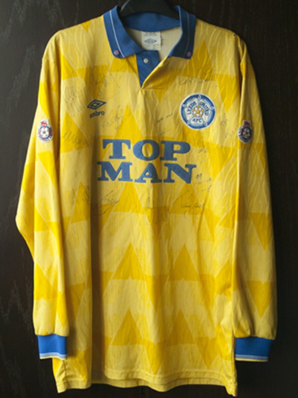 Leeds United 90-91 Visitante 2