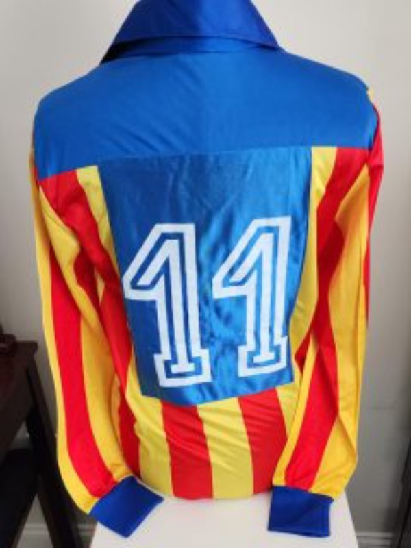 Segunda equipación de Valencia 82-83