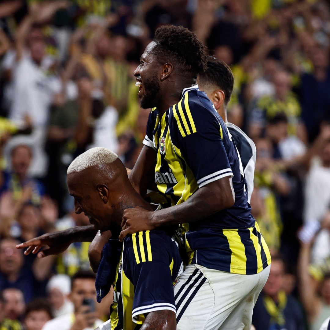 Fenerbahçe SK 25-26 Especial 4