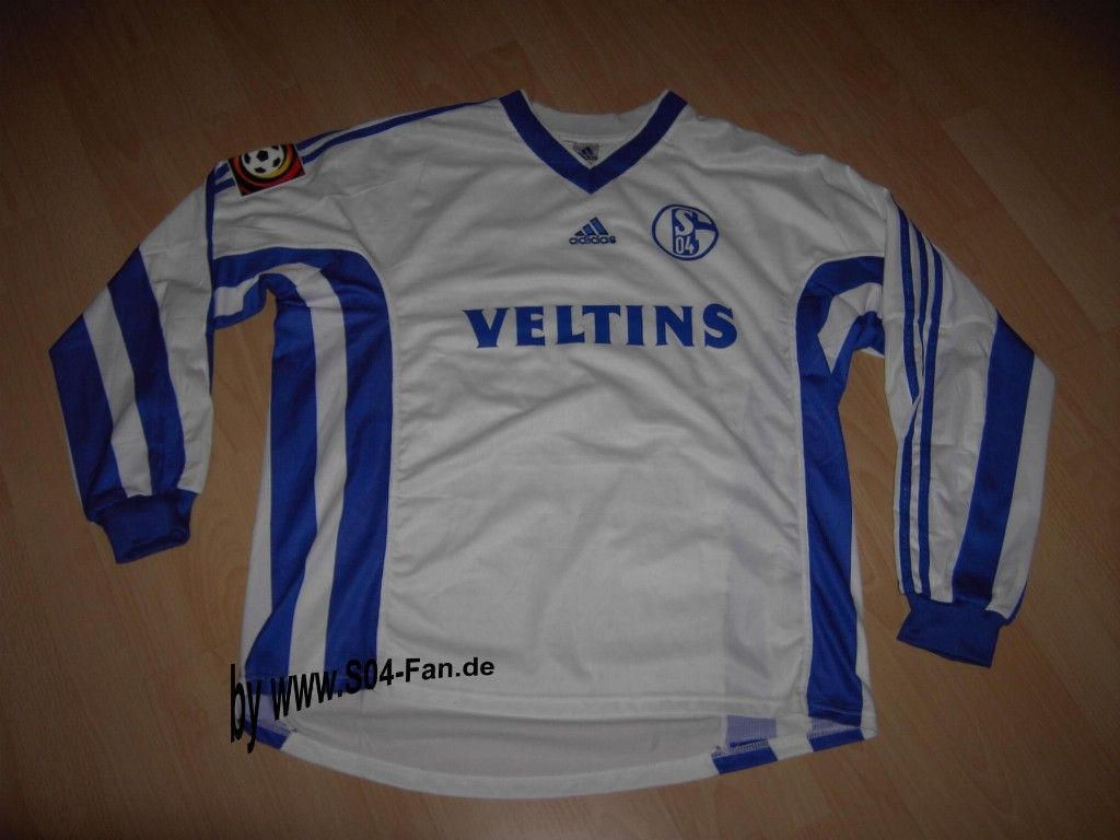 Schalke 04 98-99 Visitante 2