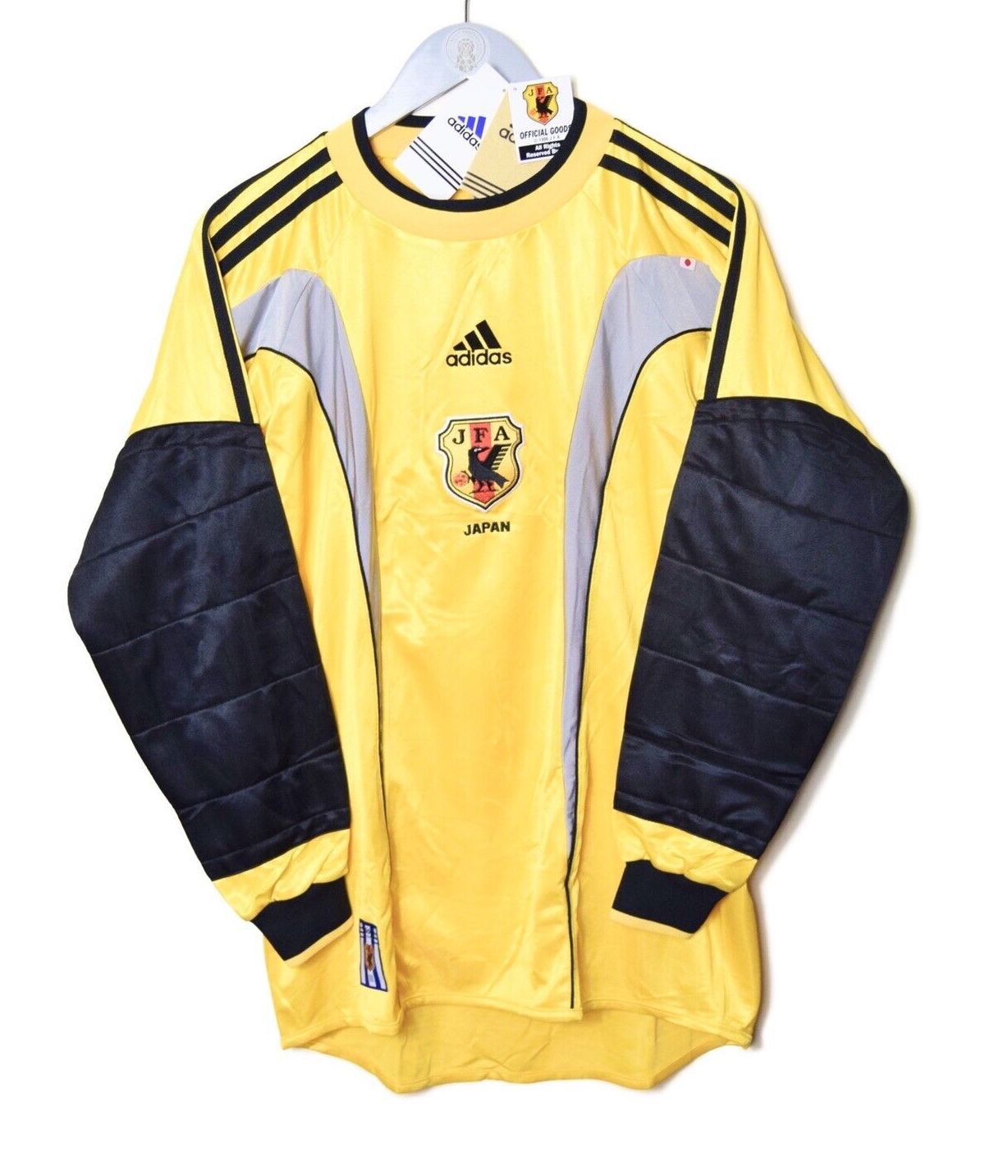 Equipación de portero de Japón 1999