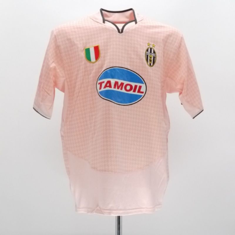 Equipación especial de Juventus 03-04