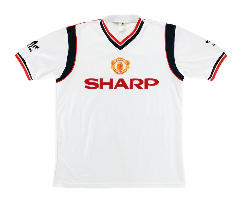 Segunda equipación de Manchester United 84-85