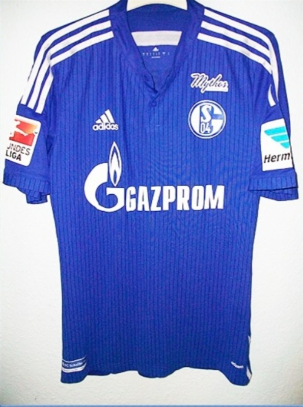 Primera equipación de Schalke 04 14-15