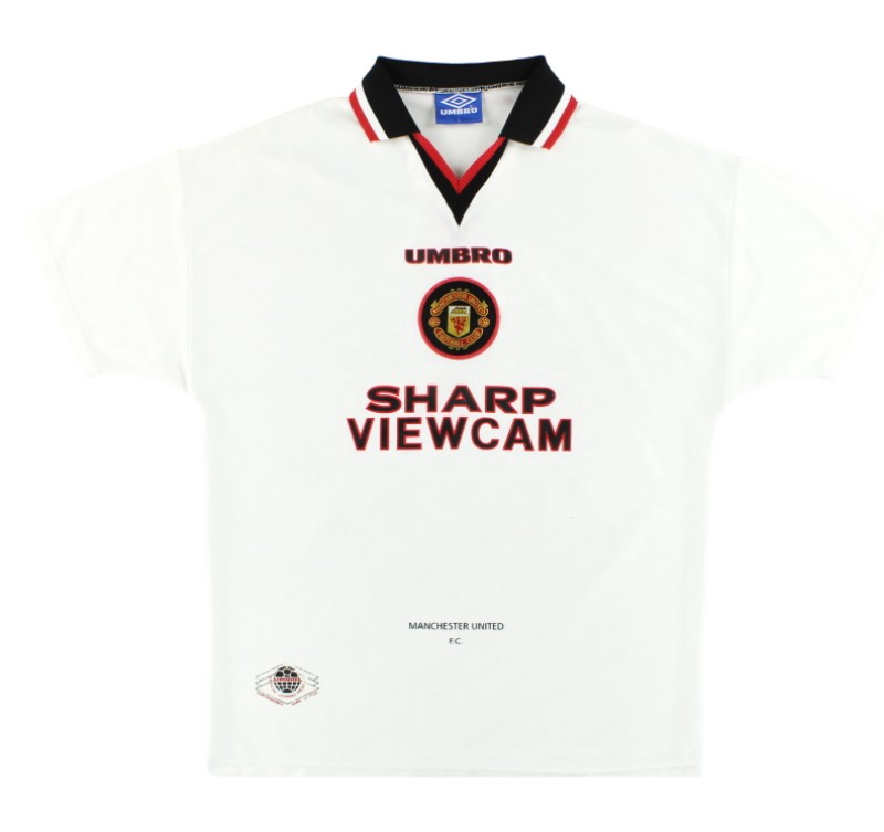 Manchester United 96-97 Visitante 2