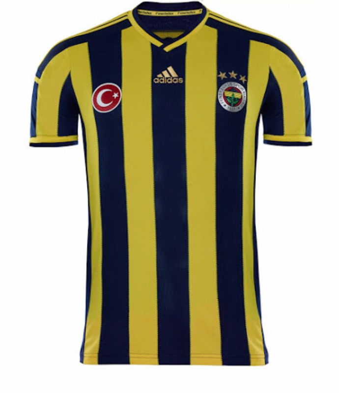 Primera equipación de Fenerbahçe 14-15