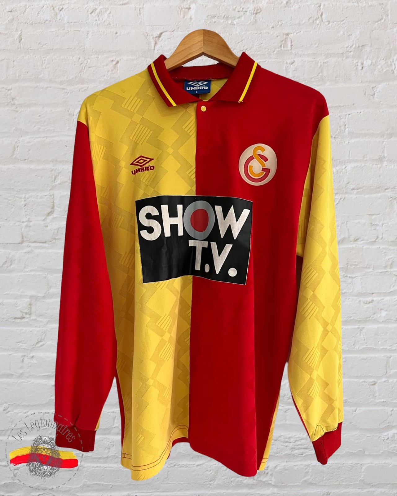 Primera equipación de Galatasaray 92-93