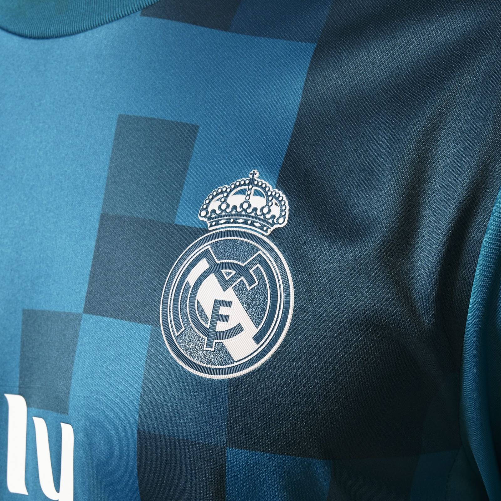 Real Madrid 17-18 Tercera 4