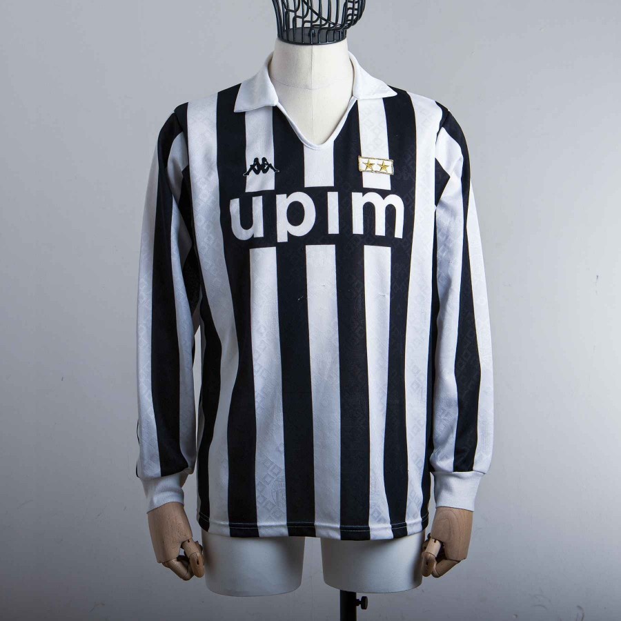 Primera equipación de Juventus 89-90