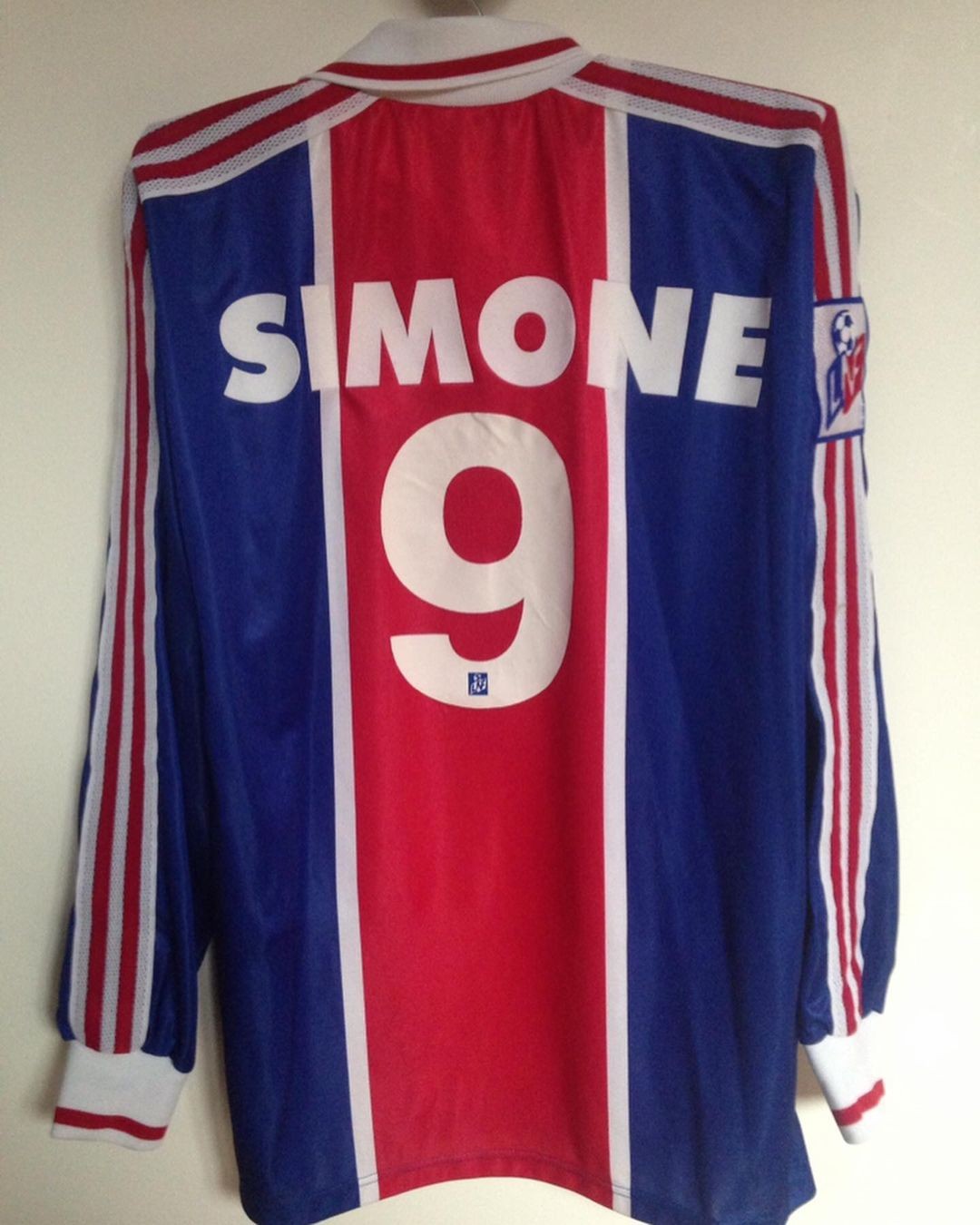 Paris Saint-Germain 98-99 Local 2