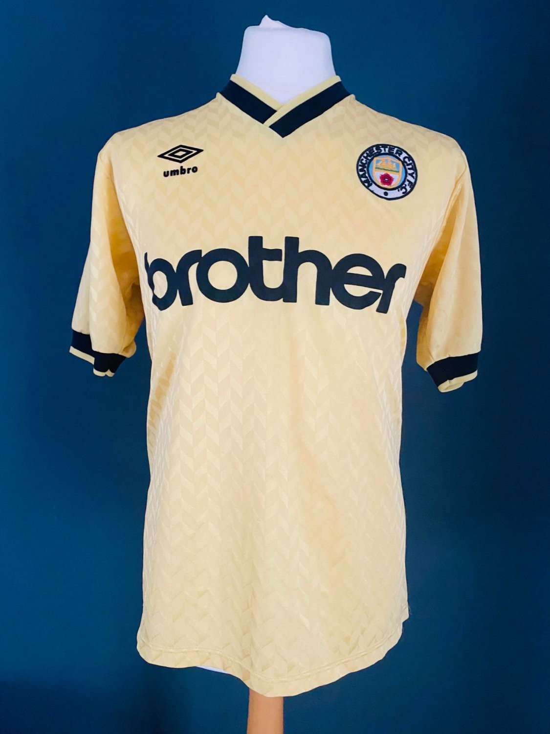 Tercera equipación de Man City 89-90