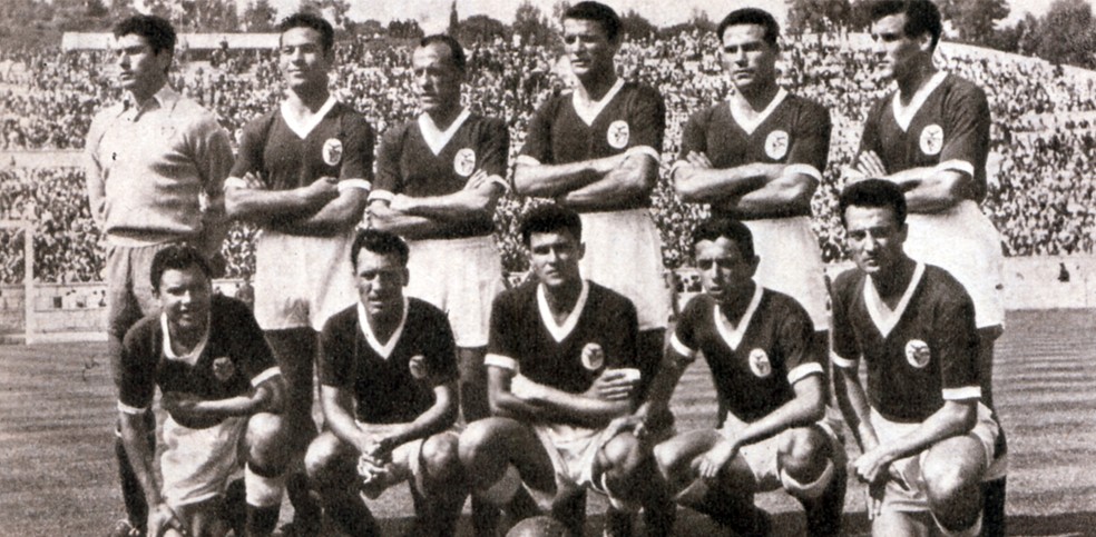 SL Benfica 52-53 Local 2