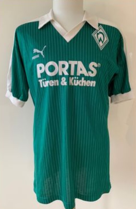 Segunda equipación de Werder Bremen 86-87