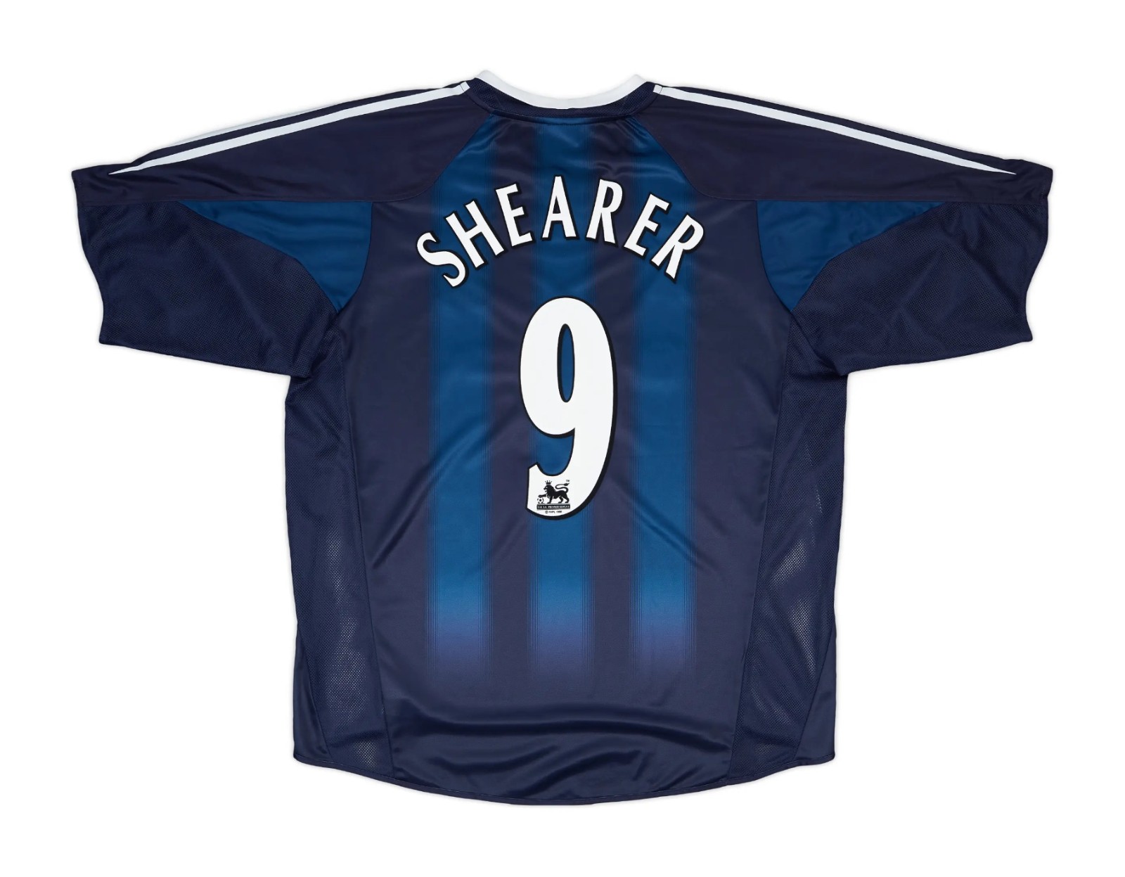 Newcastle United 04-05 Visitante 2