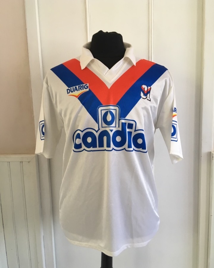 Olympique Lyonnais 90-91 Local 3