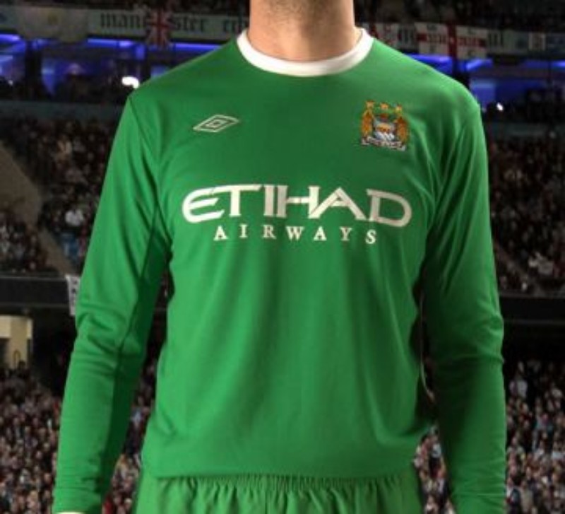 Manchester City 09-10 Portero 4
