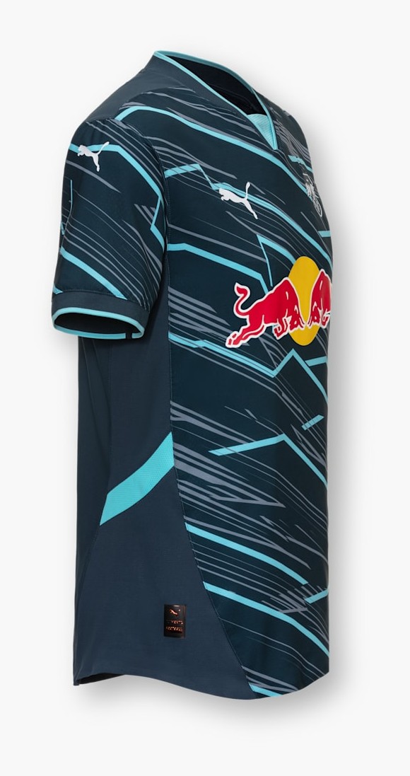 RB Leipzig 24-25 Tercera 3