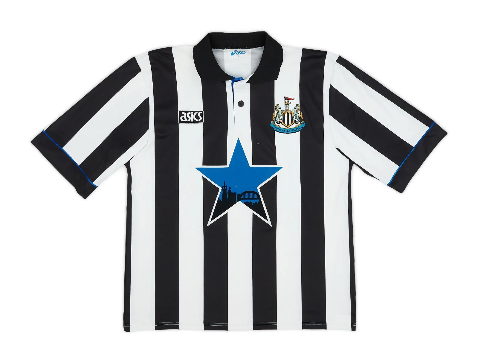 Primera equipación de Newcastle 94-95