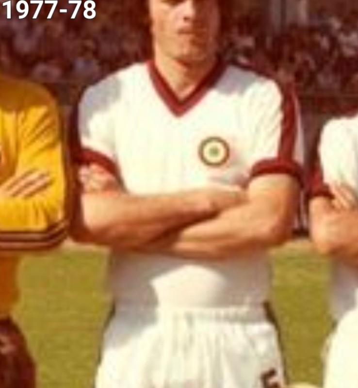Segunda equipación de Milan 77-78
