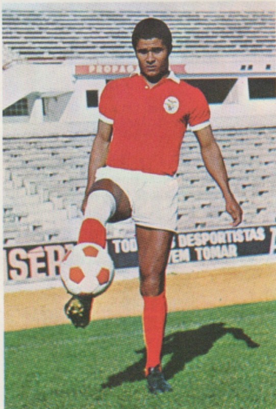Primera equipación de Benfica 70-71