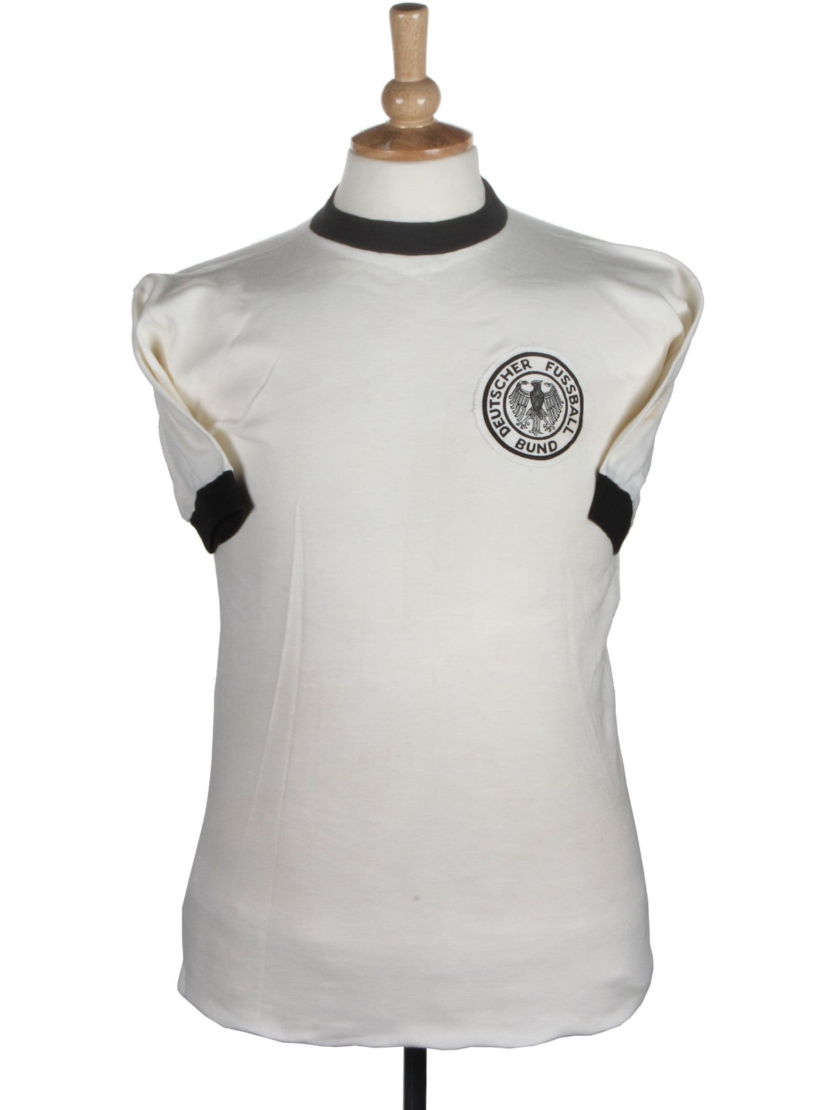 Primera equipación de Alemania 1966