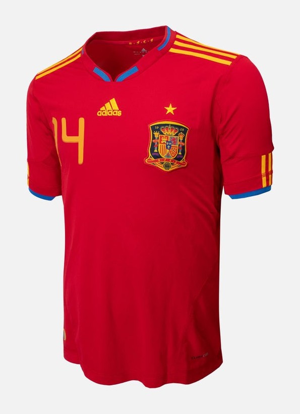 Primera equipación de España 10-11