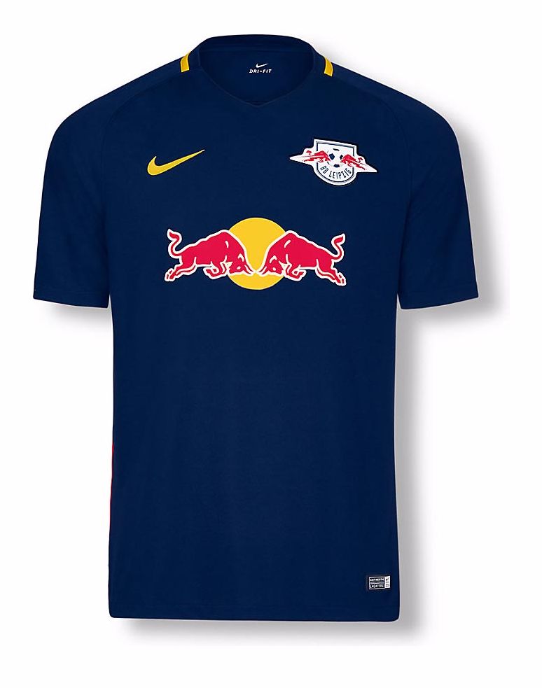 Segunda equipación de Leipzig 16-17