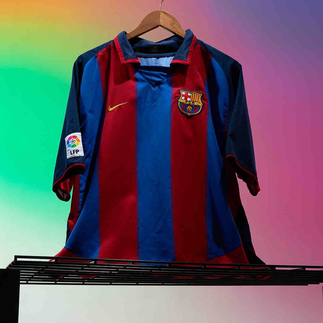 FC Barcelona 03-04 Local 3