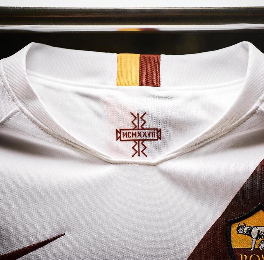 AS Roma 19-20 Visitante 2