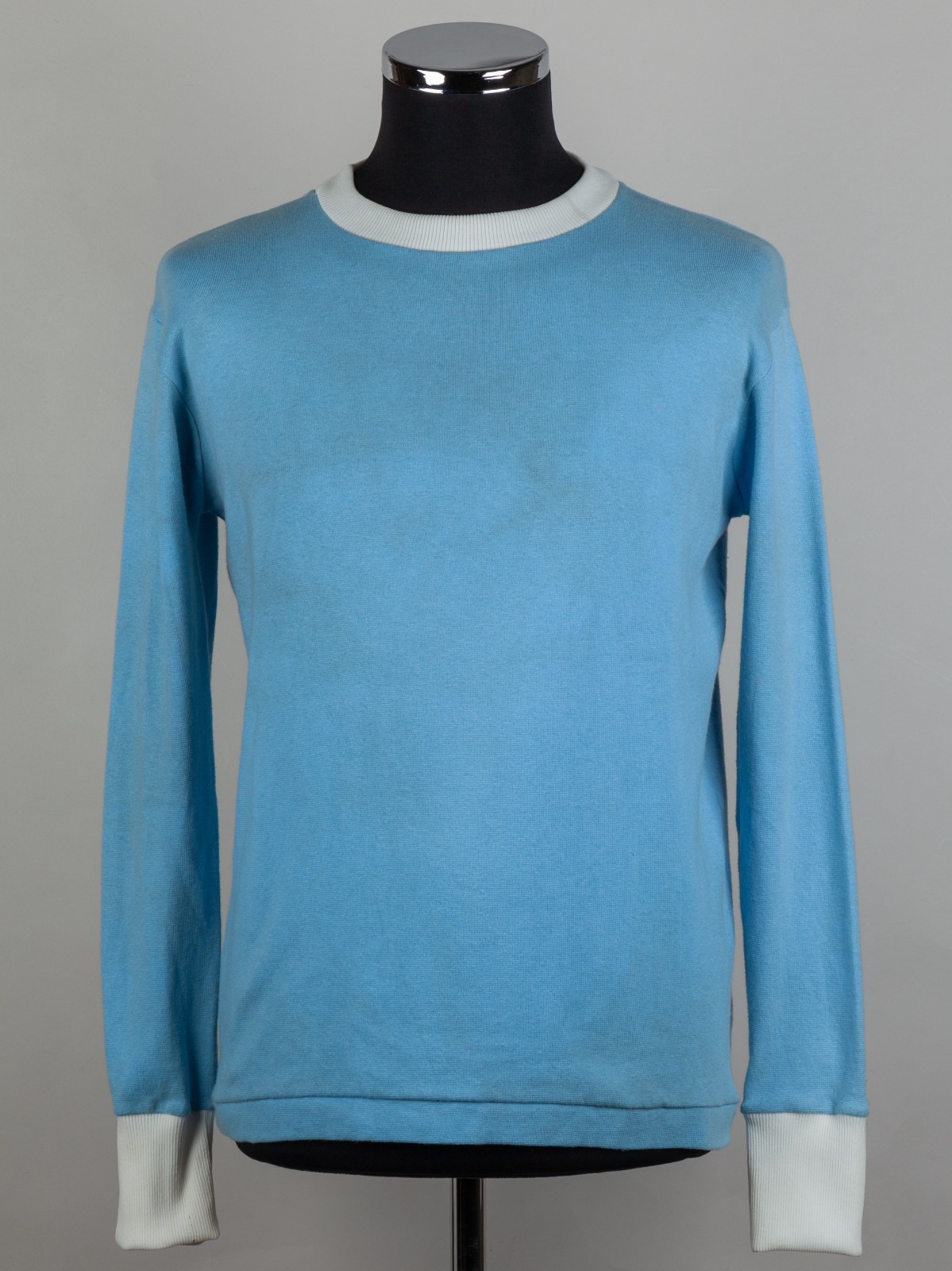 Primera equipación de Man City 67-68