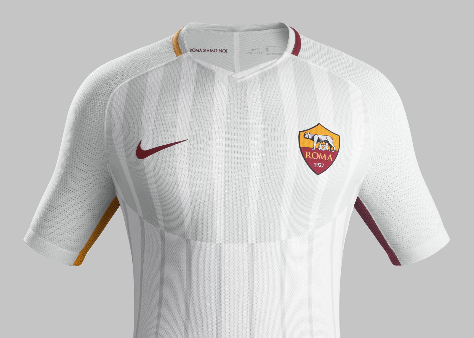 AS Roma 17-18 Visitante 2