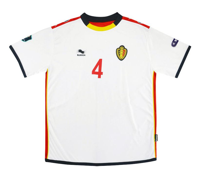 Segunda equipación de Bélgica 2010