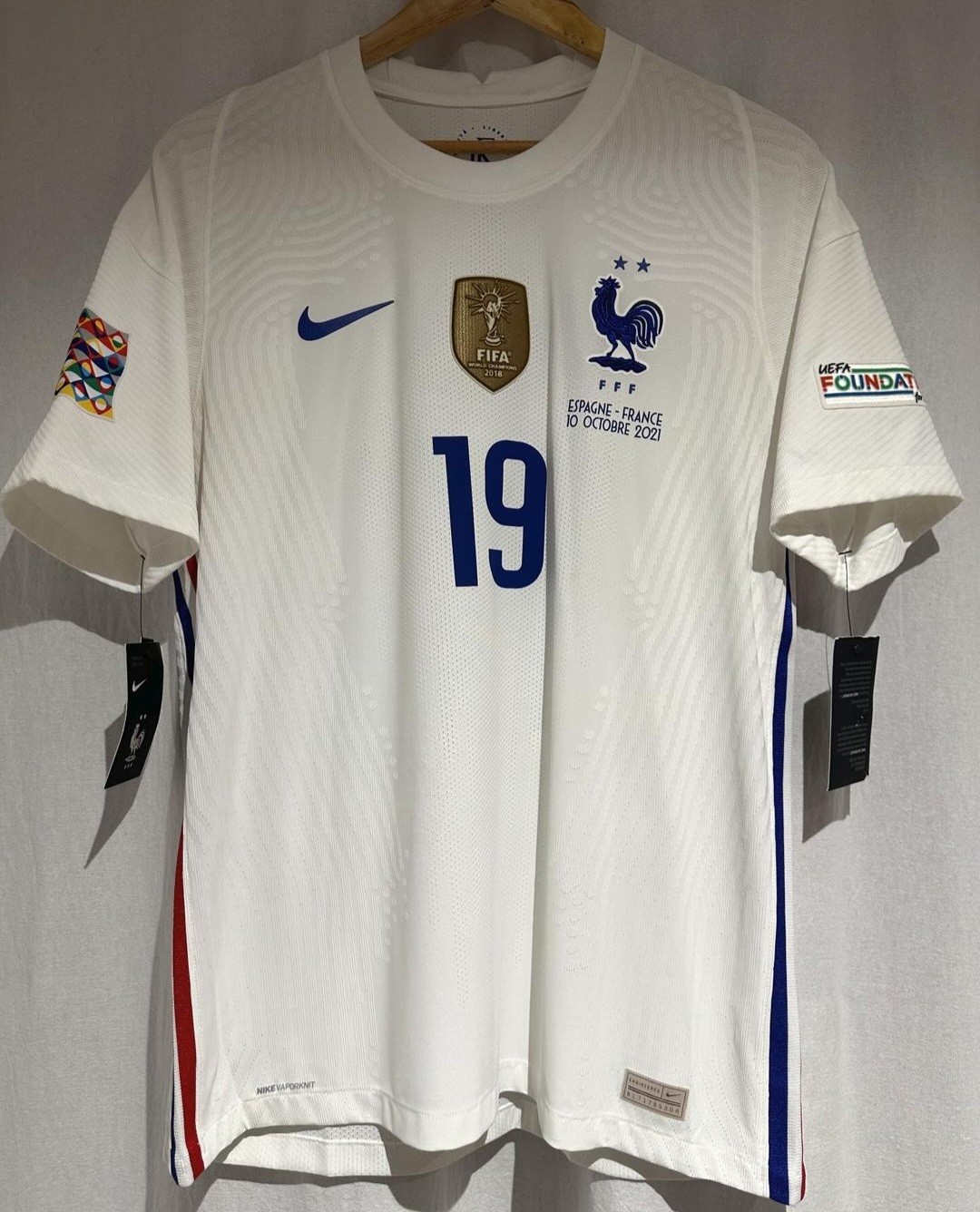 Equipación especial de Francia 2021